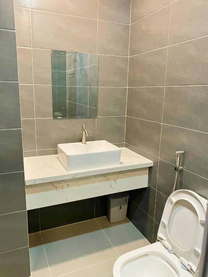 Start House Coliving Walk 5 Minute To The Airport Apartment Ho Chi Minh City Exterior photo